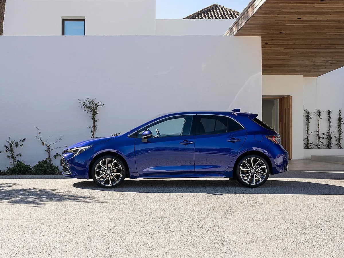 Hyundai-Custin-Launch