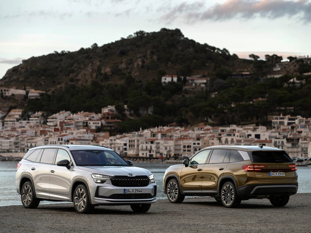 Hyundai-Custin-Launch