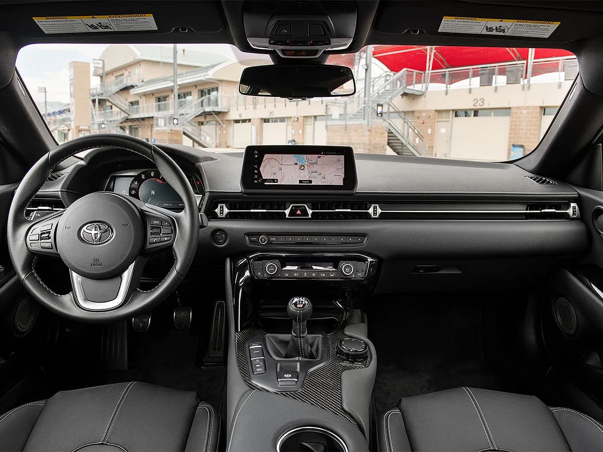 Hyundai-Custin-Launch