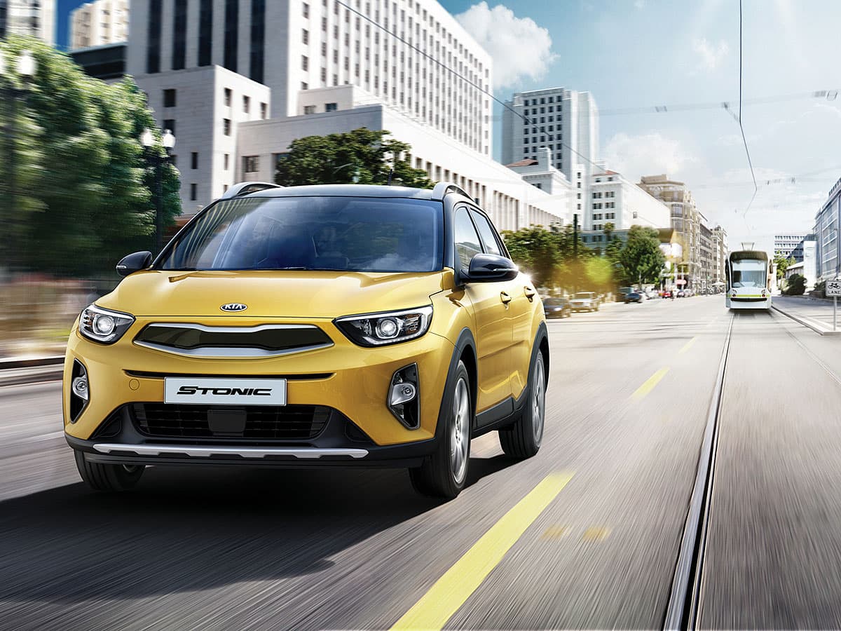 Hyundai-Custin-Launch