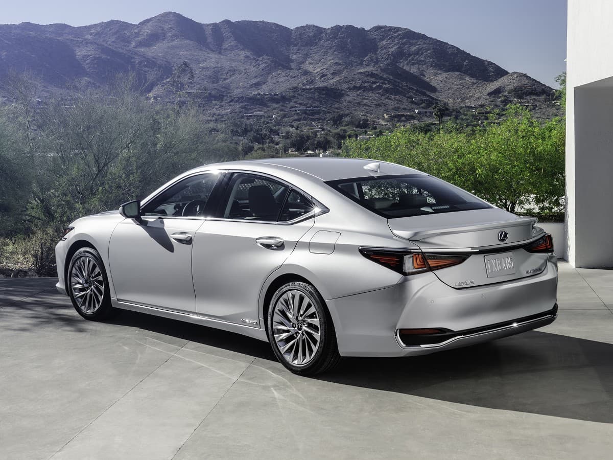 Hyundai-Custin-Launch