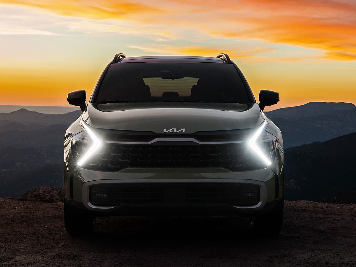 Hyundai-Custin-Launch