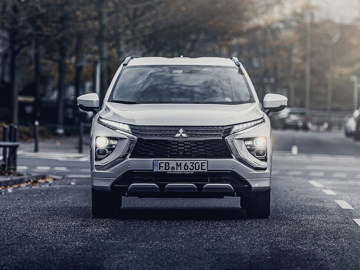 Hyundai-Custin-Launch