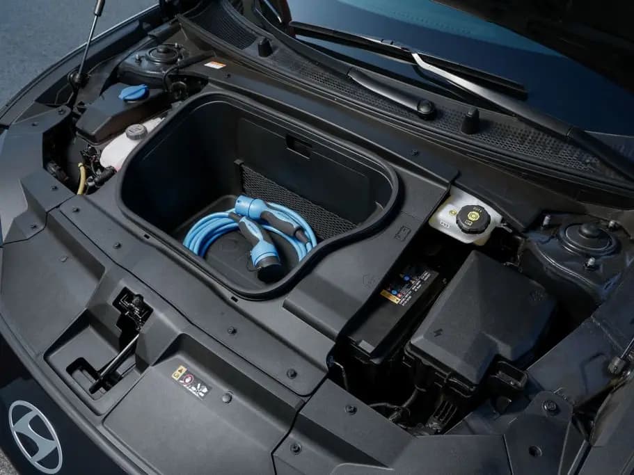 Hyundai-Custin-Launch