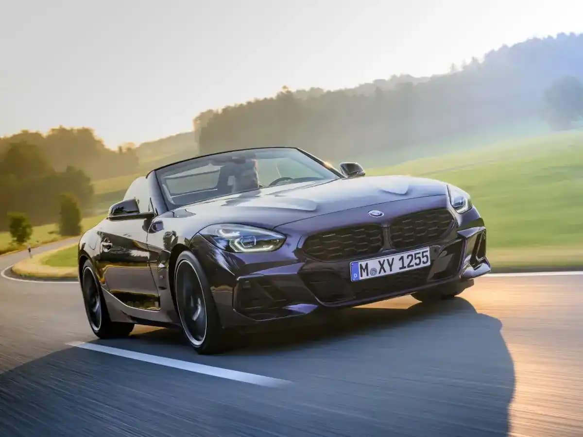 Hyundai-Custin-Launch