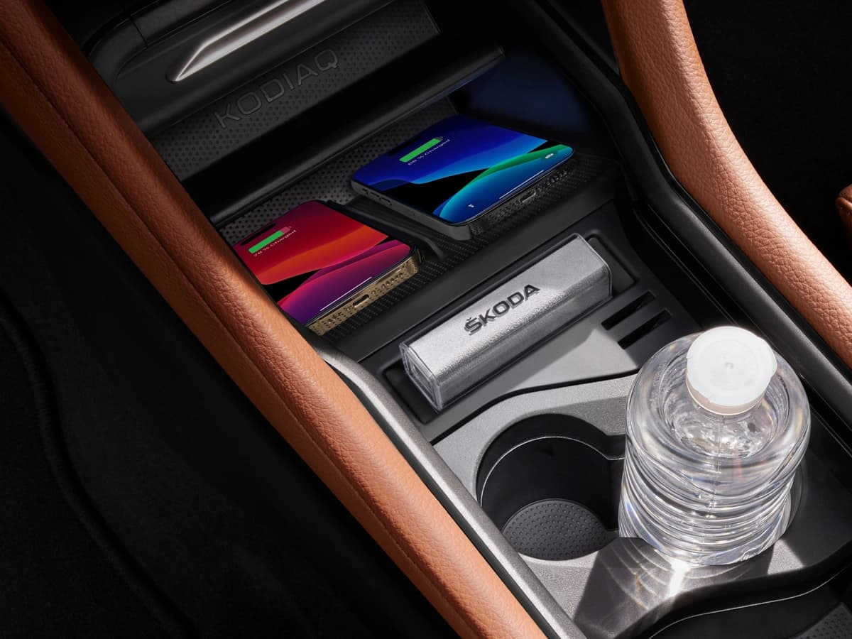 Hyundai-Custin-Launch
