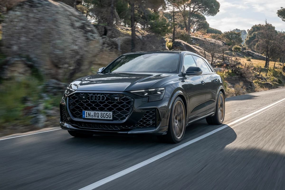 Hyundai-Custin-Launch