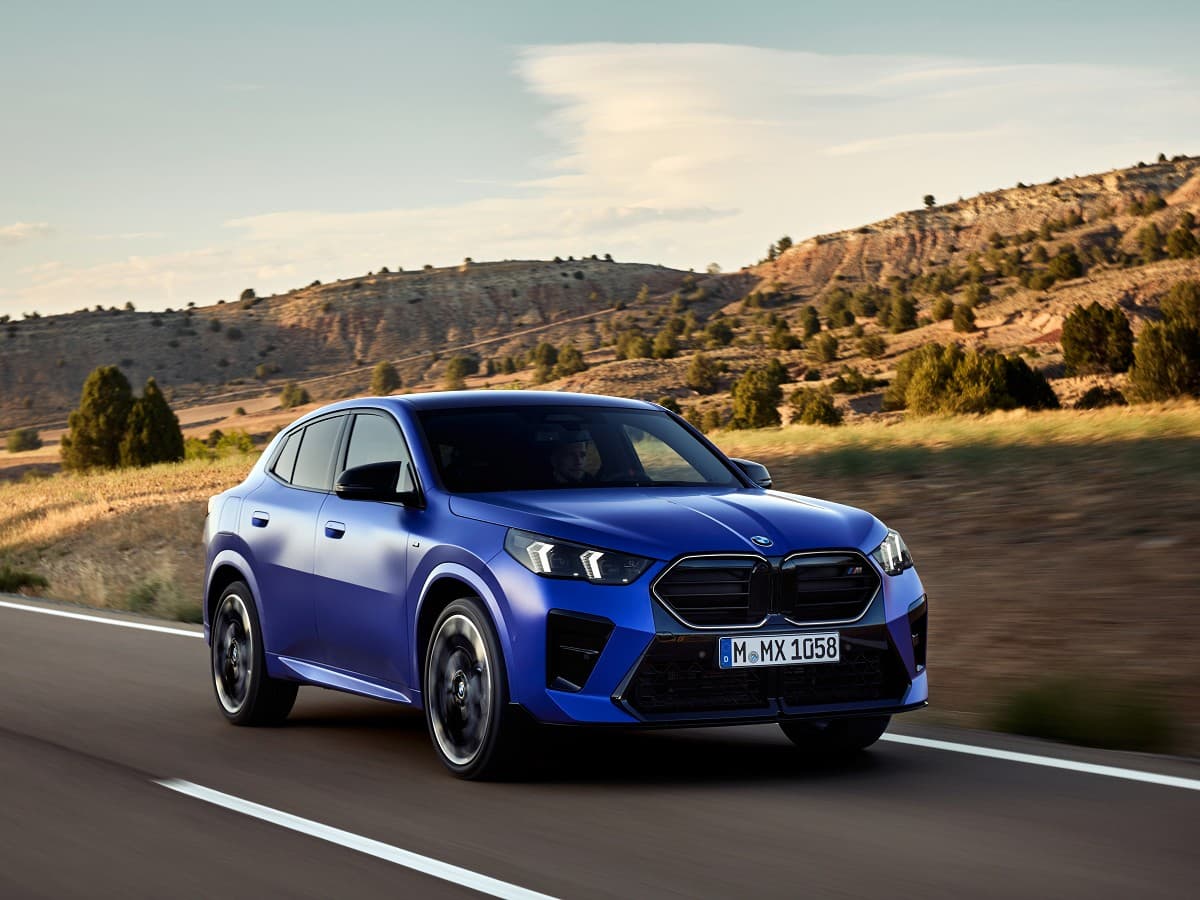 Hyundai-Custin-Launch
