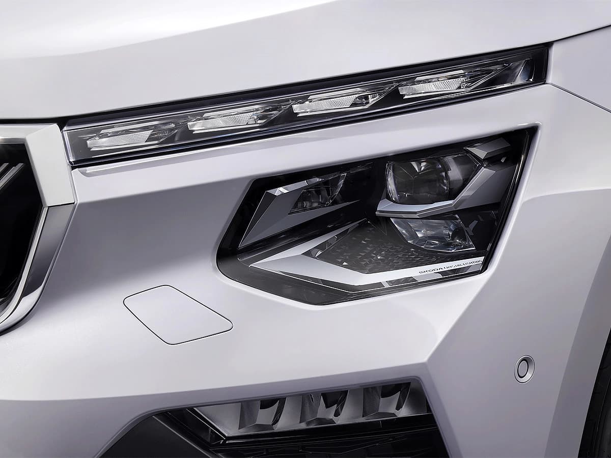 Hyundai-Custin-Launch