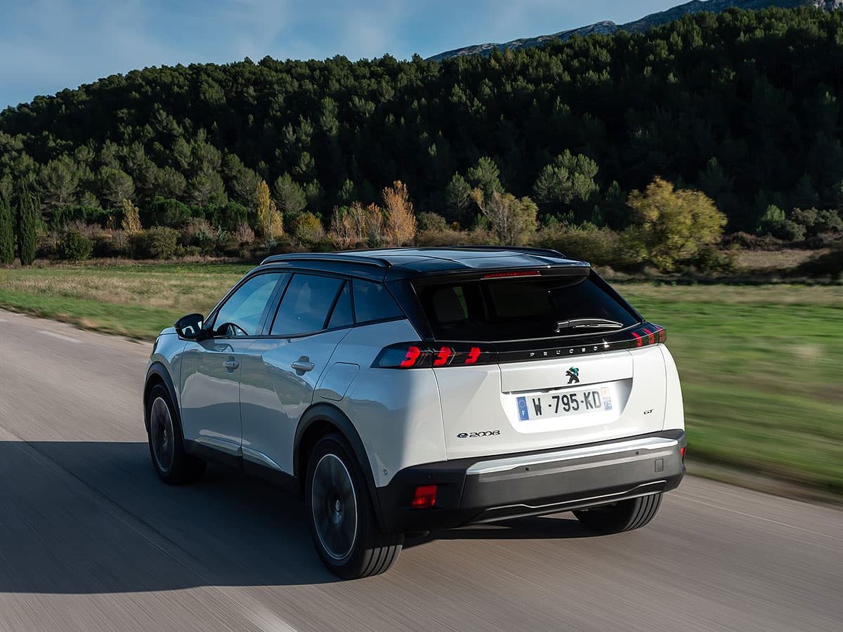 Hyundai-Custin-Launch