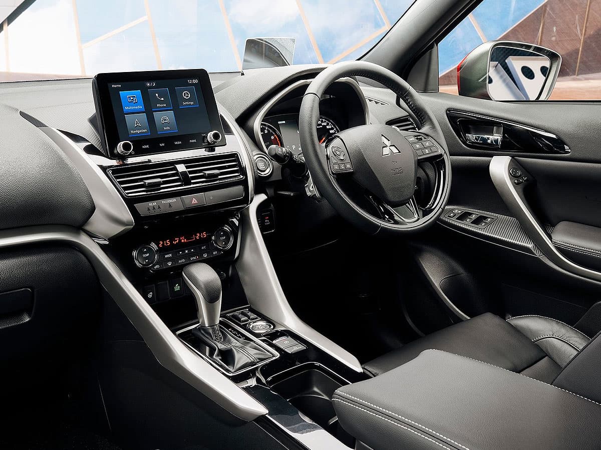 Hyundai-Custin-Launch