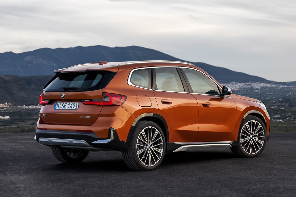 Hyundai-Custin-Launch