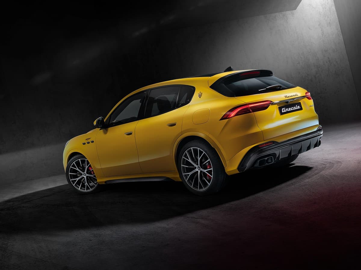 Hyundai-Custin-Launch