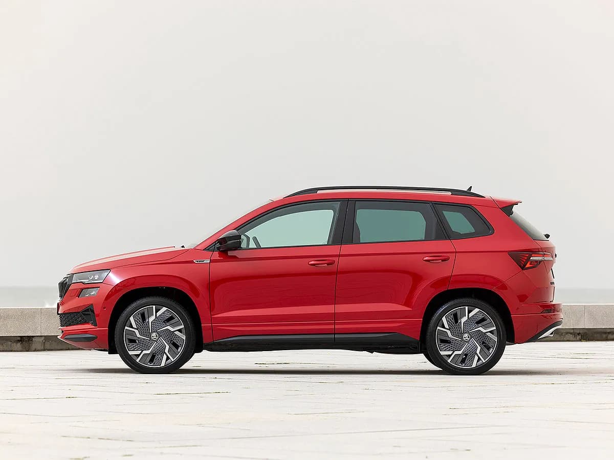 Hyundai-Custin-Launch