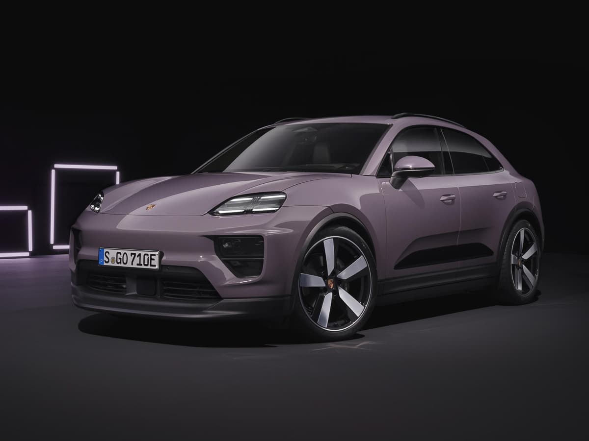 Hyundai-Custin-Launch