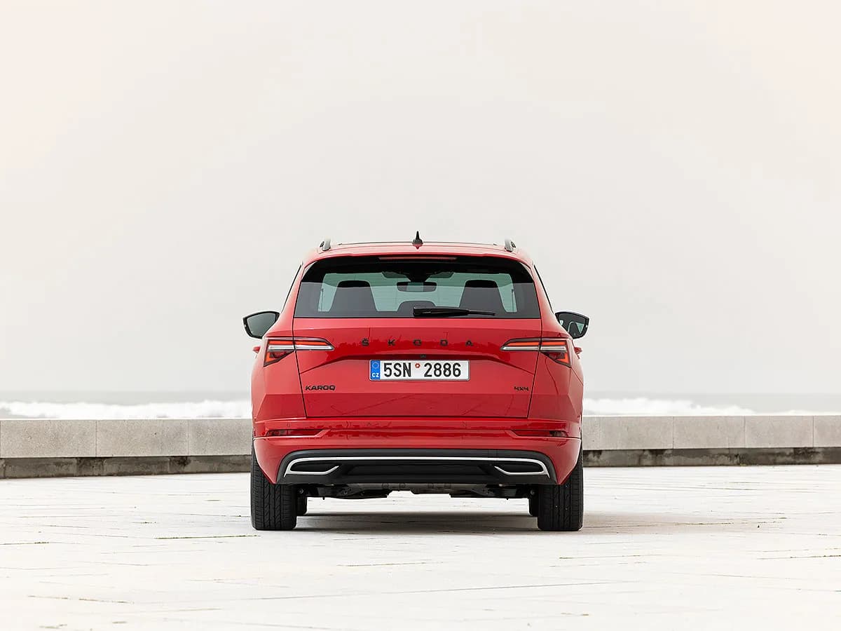 Hyundai-Custin-Launch