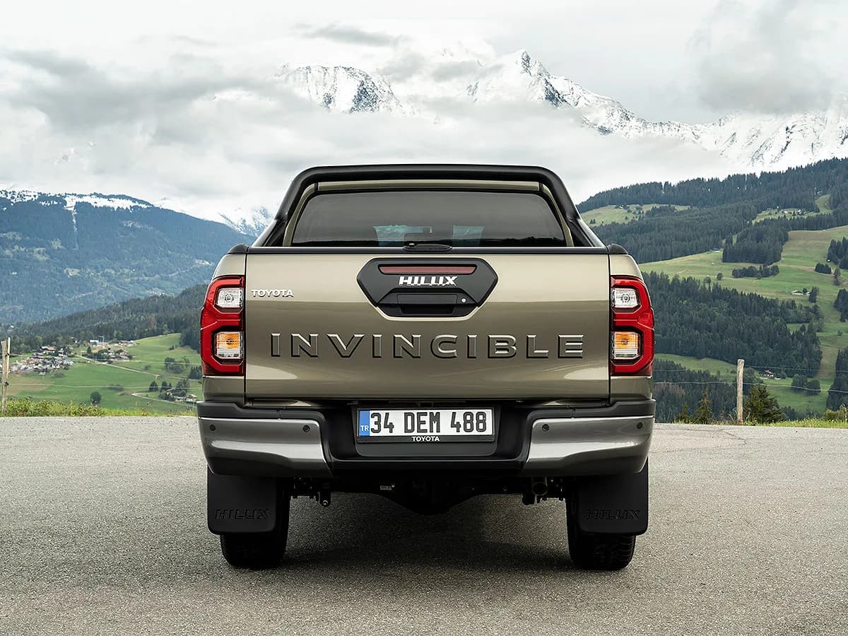 Hyundai-Custin-Launch