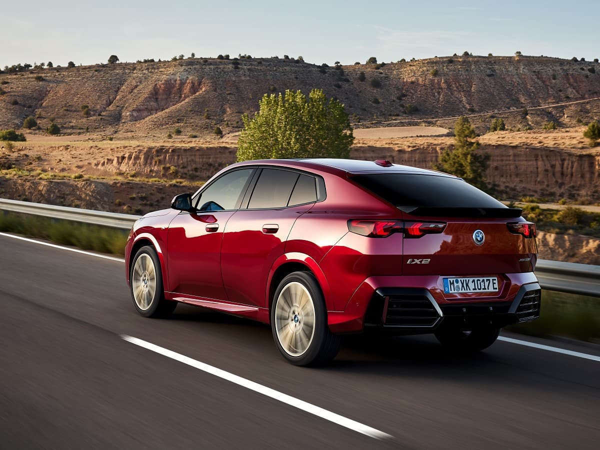 Hyundai-Custin-Launch
