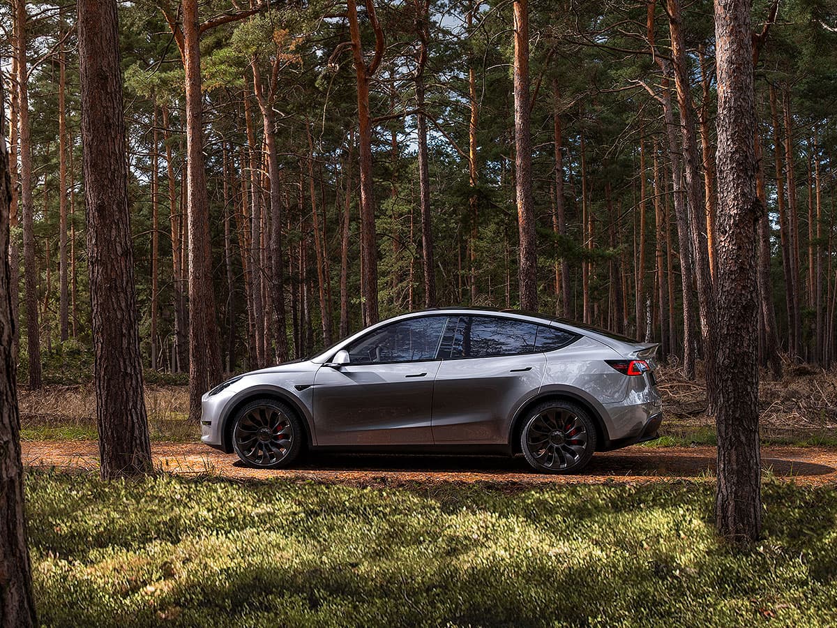 Hyundai-Custin-Launch