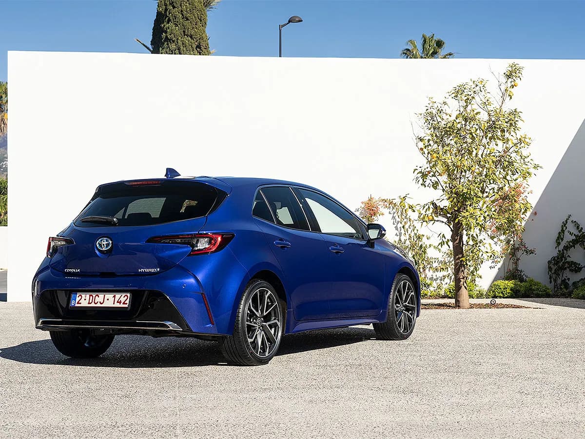 Hyundai-Custin-Launch